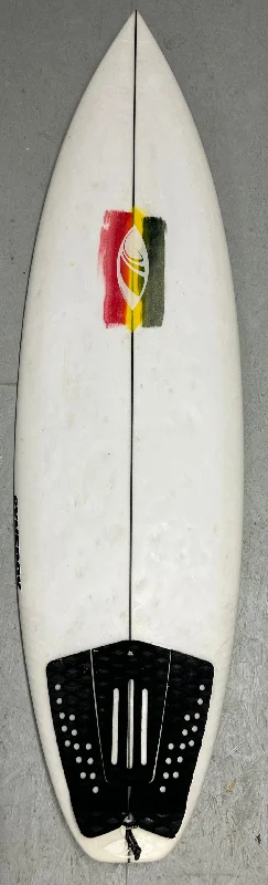 surfboards with additional rail control for better maneuvering-Used Synergy 6'0 x 19.15 x 2.5 29.63L