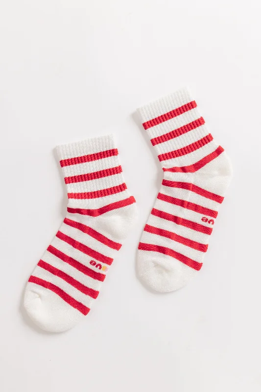 surf clothing with stylish, modern designs-Cove Red & White Stripe Socks