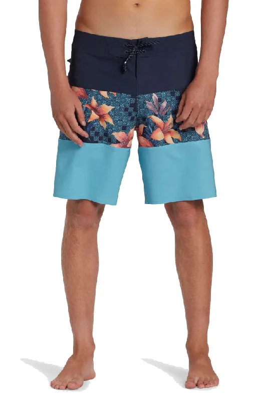 surf clothing for ultimate stretch and flexibility-Billabong Tribong Pro Boardshorts - Coastal