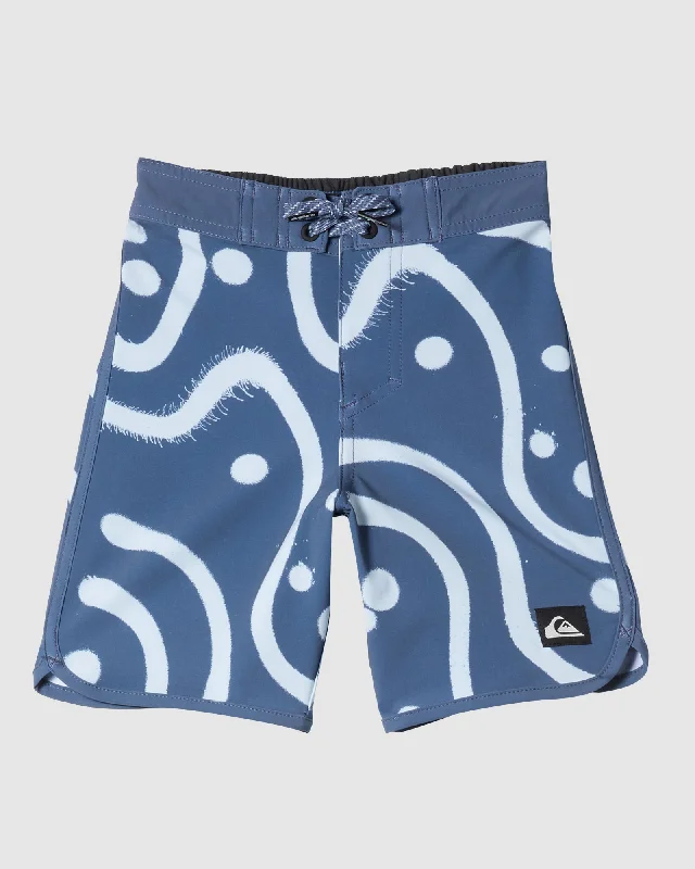 surf clothing for ultimate stretch and flexibility-Boys 2-7 Surfsilk Scallop 13" Boardshorts