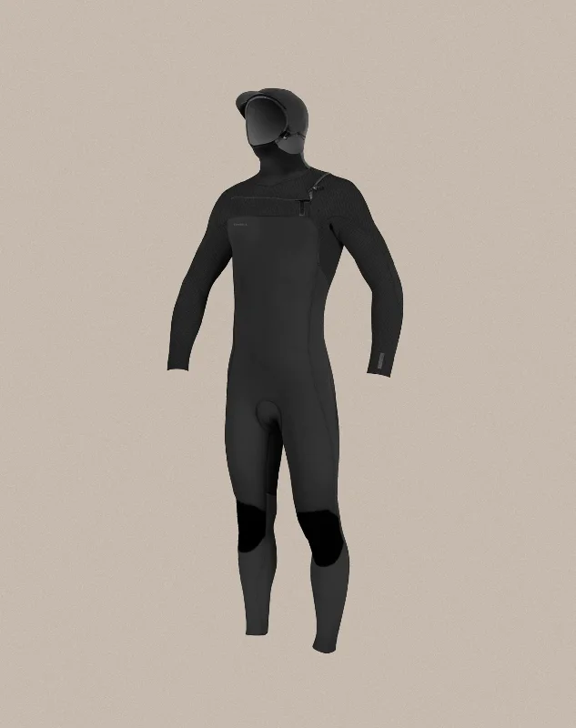 surf clothing for comfortable beach lounging-O’Neill Hyperfreak 5.5/4+MM Chest Zip w/Hood Full Suit