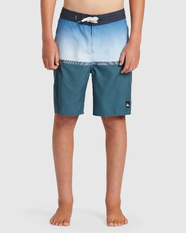 surf clothing for beach volleyball and other sports-Boys 8-16 Everyday Division 17" Boardshorts